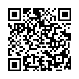 只是脸上带着无比亲切和善的微笑二维码生成