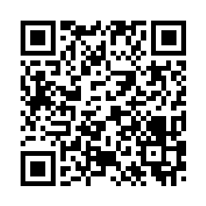 只能忐忑不安的躲在一块岩石之后二维码生成