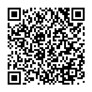 只要我们提前追上那个姓秦的东方人……然后从他的手中夺回弑神枪二维码生成