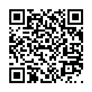 只见蔡凝的手上带过一道金sè的圆弧二维码生成