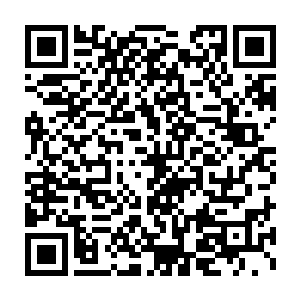 可惜雄风还没有展开就被那个该死的胖子一巴掌一巴掌的扇没影了二维码生成