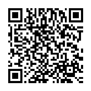 可是现在竟然有人能够在自己神不知鬼不觉的情况下接近这里二维码生成