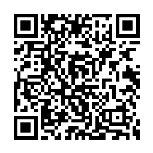 可是陛下明摆着已经动了要挪一挪位置的心思了二维码生成