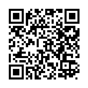 同时也把他清洗干净的长发吹得飘飞二维码生成