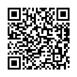 后面有四个五大三粗的壮汉穷追不舍二维码生成