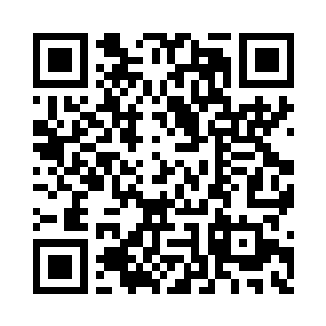 吴岩身上此时有一层淡淡的水蓝色光芒流动二维码生成