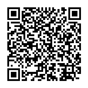 咱们不是已经跟他们打点过……让他们改成可以修筑三层地下商场二维码生成
