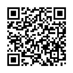 唯有一双清新灵动的潋滟美眸露出二维码生成