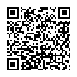 嘴巴一张一口就将畸形怪胎儿给吞入口中咽了下去二维码生成