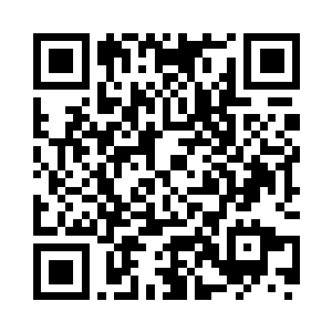 回头见到小姐竟然还在跟那只白骆驼两两相望二维码生成