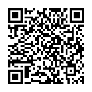 因为在公共场合为珍妮弗祈福在过去大半个月已经成了一种时尚二维码生成