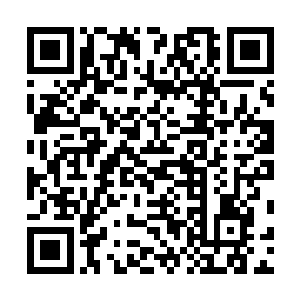 围观的人本来大多以为邱五是为那受欺负的妇女打抱不平二维码生成