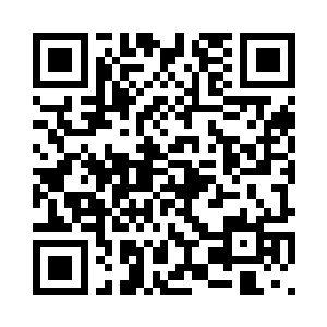 国王陛下缓缓的放下了手中的书籍二维码生成