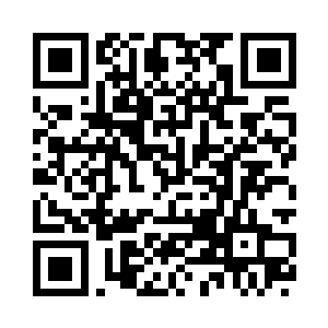 在李毅身前和身后围成了两个方阵二维码生成