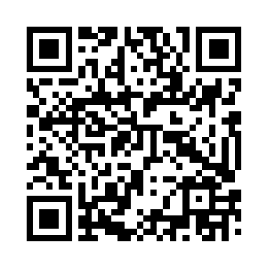 在离着男子还有一米的地方便停下了二维码生成