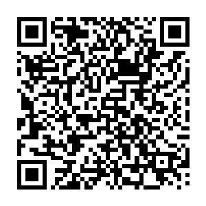 在距离发生战事的城墙最近的距离临时征用一个规模相当大的客栈作为休息室二维码生成