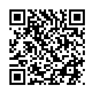 在轻轻的在那个老头耳边说了一句什么之后二维码生成