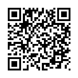 城墙垛口却有更多的人影翻了过来二维码生成