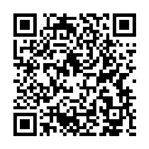 基本上不会有观众会注意到这个镜头是不是会有些空的二维码生成