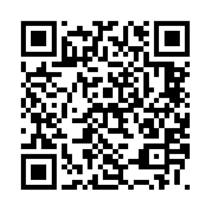 夏天和林冰冰整个人全都愣在那里了二维码生成