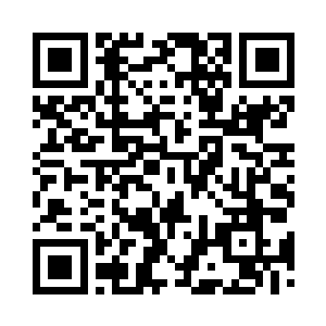 大家的视线都集中在火狐纤纤玉手上二维码生成