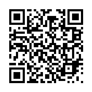 她以前可是一天都要换三四次衣服的二维码生成