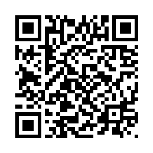 她刚在胡诌待会路上会碰到秋雁芙二维码生成