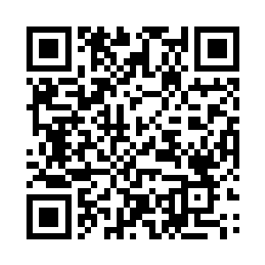 她在黑珍珠贝蒂的耳边轻轻吹了一口气二维码生成