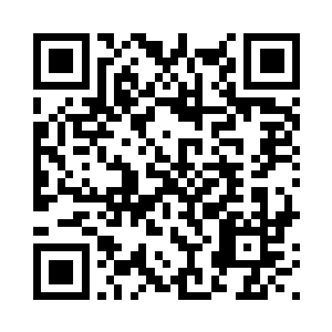 她当然知道那位秦先生为什么不走二维码生成