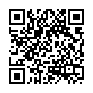 她极少在旁人面前露出这种俏皮的二维码生成