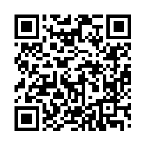 她盯着拓跋鸣的眼神完全就是在看食物二维码生成