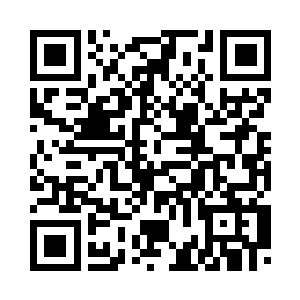 好几次我看到她故意照着镜子看我二维码生成