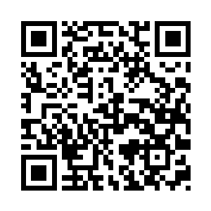 姜美玲只穿着一件张小凡留下来的衬衫二维码生成