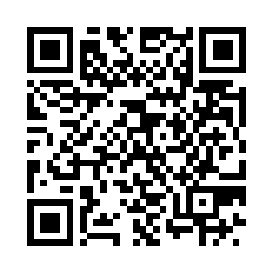 孙子轩恭恭敬敬的来了个九十度的弯腰拱手礼二维码生成