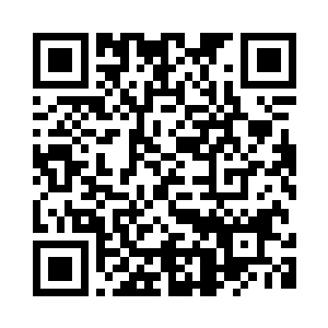 季欣就伸出手来摸了摸木萦的头顶二维码生成