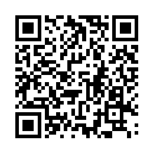 宿舍内还有一瓶专门治跌打损伤的正红花油二维码生成
