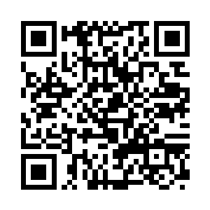 将一排真灵矿石横摆在眼前的地面上二维码生成