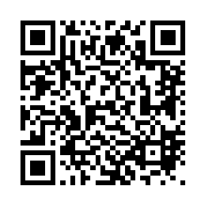 将目光从那两人身影消失的地方挪开二维码生成