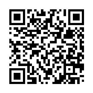 将自己的嘴巴向着慕容雪凑了过去二维码生成