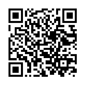 小男孩的眼中有自己都没有意识到的依赖二维码生成