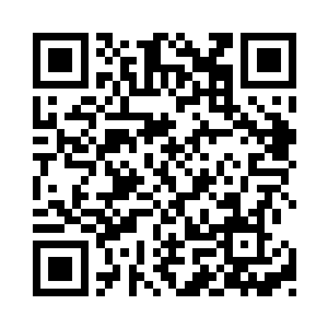 小秋看到其中一个人朝我走过来又是惊了一下二维码生成