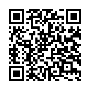 少数几个人躲躲闪闪地将目光投向周怀轩二维码生成