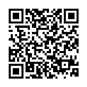 就在公路旁边刚刚垫起来的路口处二维码生成