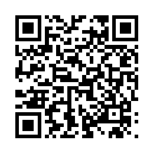 就在李思辰从地上捡起了刀疤掉落的手枪之时二维码生成