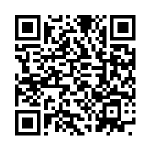 就见邦妮和古斯塔夫・艾奇逊并肩站在一起二维码生成