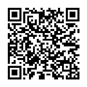 就连独孤夜对面的四个黑衣人都没有发现什么异样二维码生成