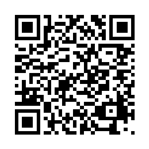 巴林并未因为女人的恭维就喜形于色二维码生成