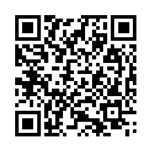 师父师叔以及丁总就在身后两三步开外二维码生成