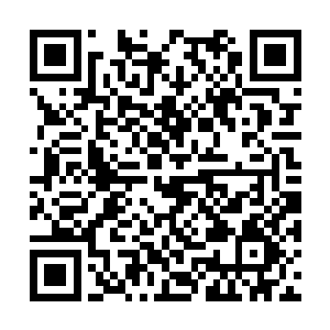 张大复把自己的那支中华全自动步枪朝背后挪了挪二维码生成