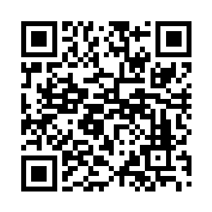 张扬的傲慢完全收敛在沉稳的眉眼下二维码生成